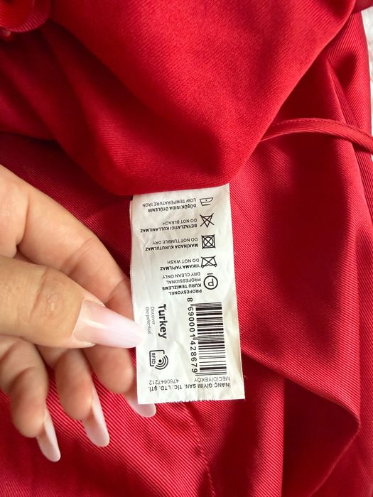 Vand rochie de ocazie