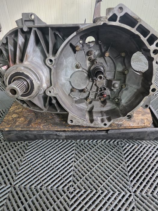 Cutie viteze Volkswagen T5 1.9 ~2.0 Tdi