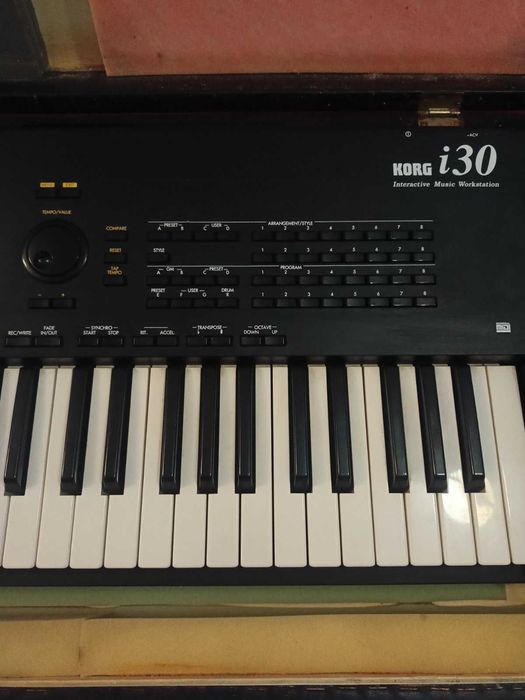 Синтезатор korg i 30