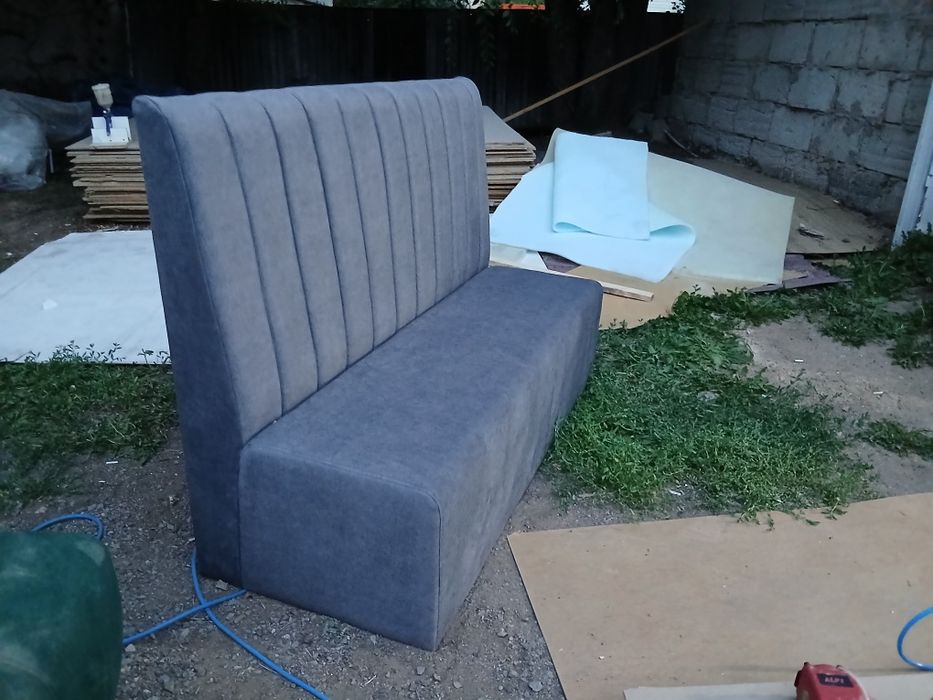 Диваны на кафе и ресторан