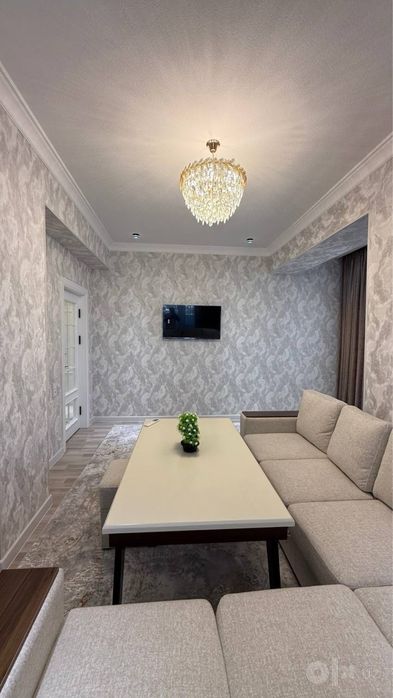 Продается 3 ком. Квартира площадью 87 кв.м. По ул. Рудаки