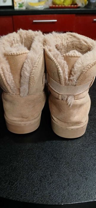 Ботушки и маратонки Адидас 31 номер