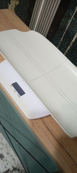 Продам весы для взвешивания ребёнка