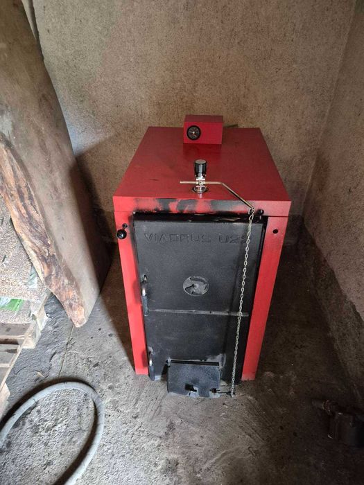 Котел на твърдо гориво Виадрус 22