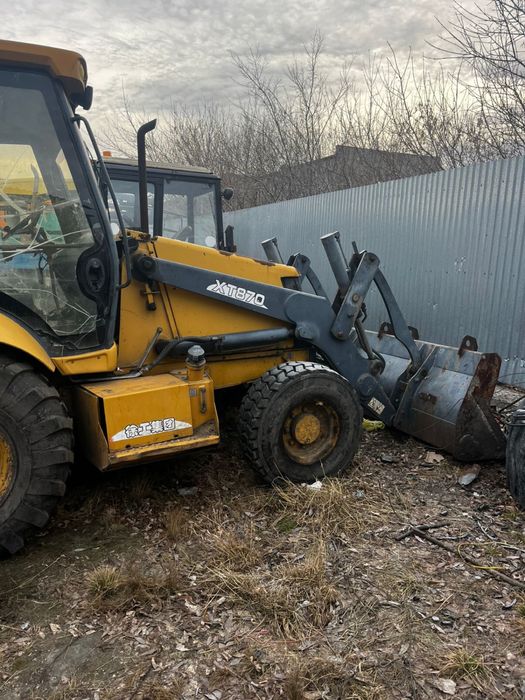 Продам 3в1 погрузчик эксковатор