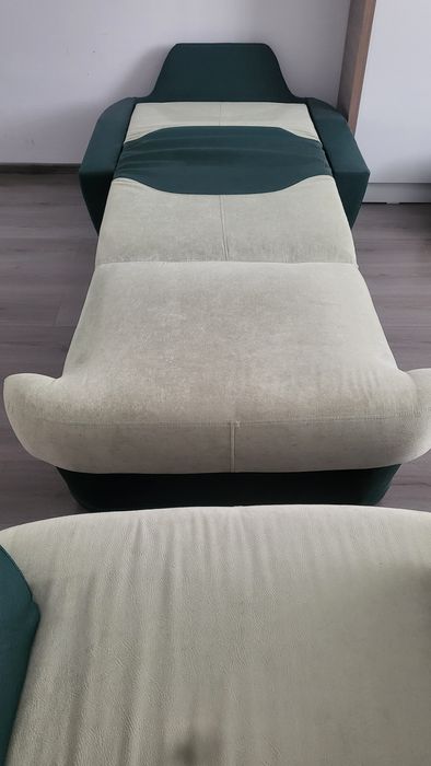 Set canapea extensibila si 2 x fotoliu extensibile