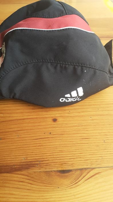 Шапки на Борусия, Ливърпул, Манчестър