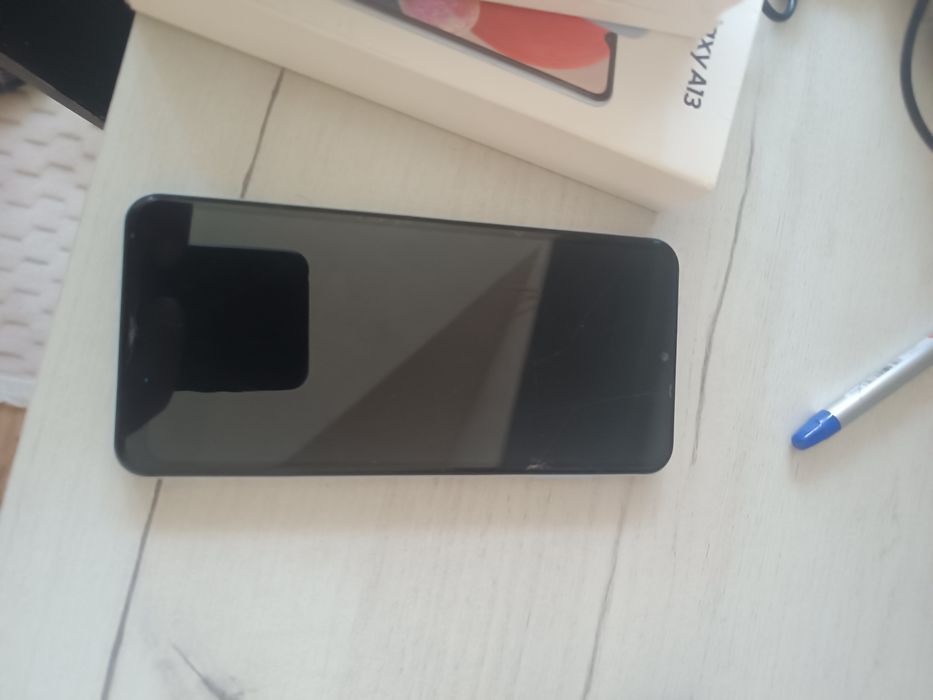 Samsung A50 și Samsung A13