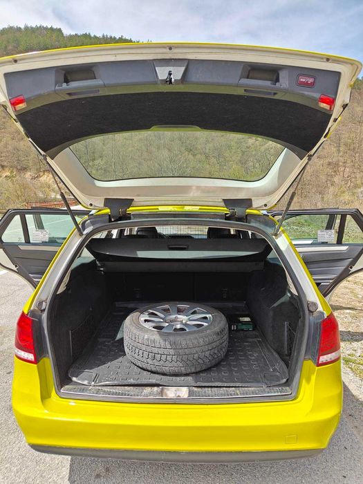 Mercedes Benz E 200