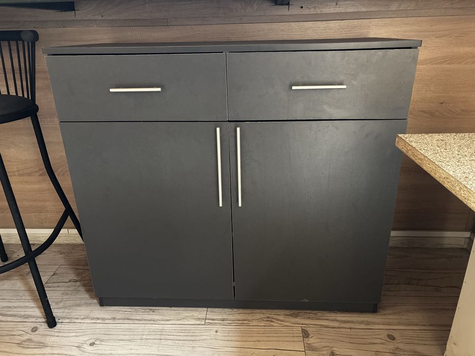 Шкаф  новый отличного качества