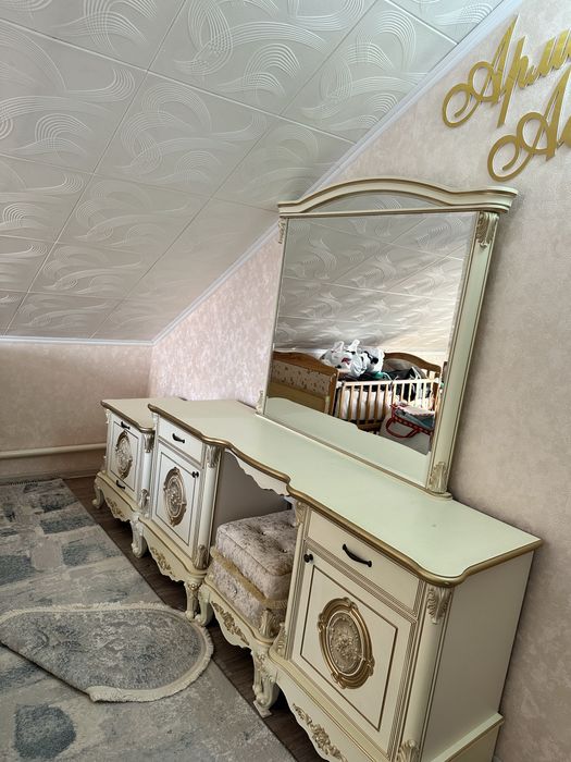 Спальный гарнитур Эмилия