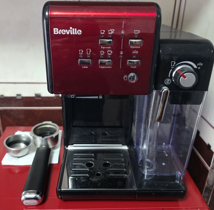 Expresor de cafea Breville