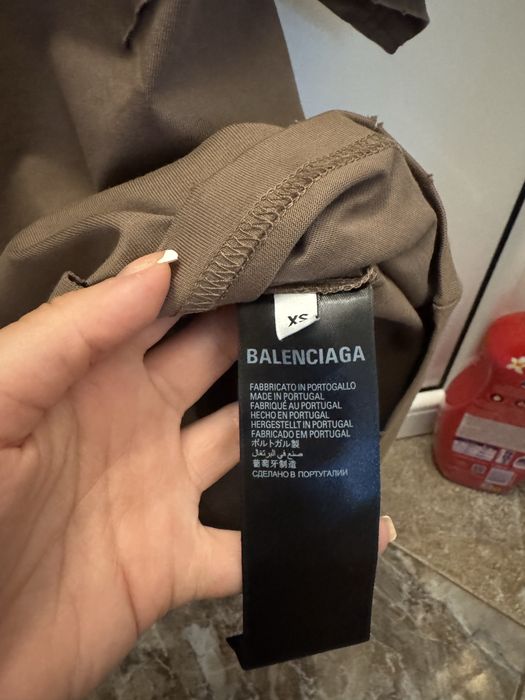 Tricou Balenciaga