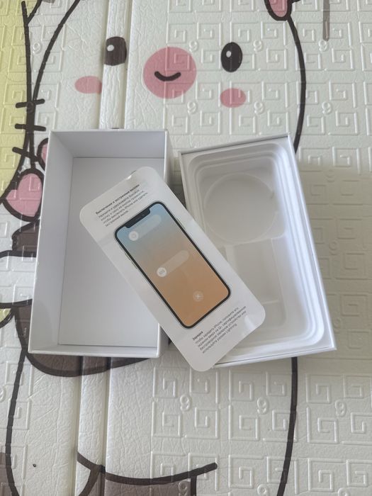 Каробка Айфон 11, 64gb