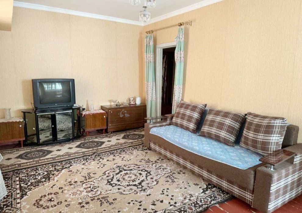 Срочно продам 1 комн Юнусабад 4