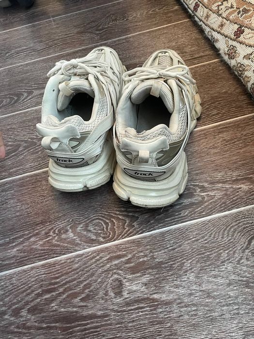 Balenciaga Track