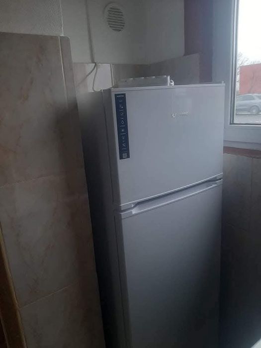 De inchiriat / chisineu cris