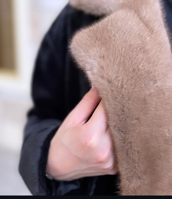 Шуба срочно продам