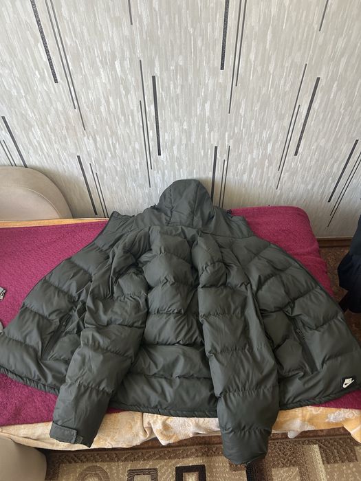 Продам зимнюю куртку