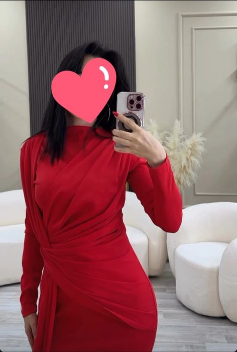 Продам шикарное платье