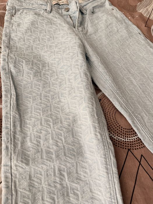 Дънки GUESS 25р-р