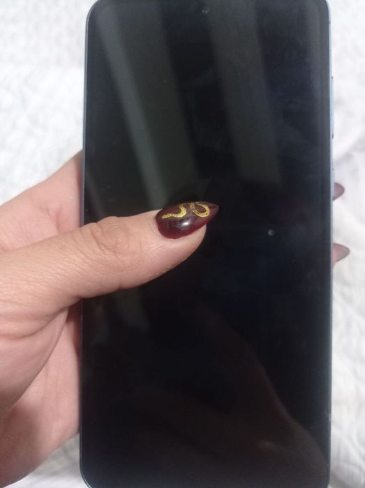 SAMSUNG A55 xolati ideal srochna sotilado