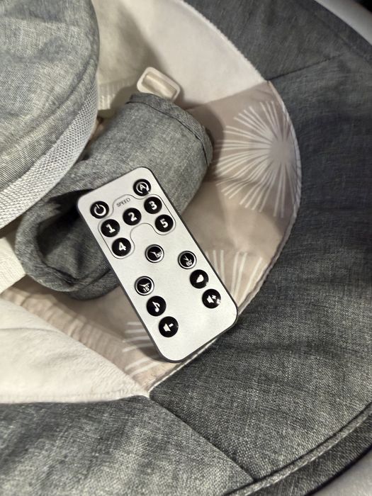 Електрическа бебешка люлка Cangaroo Cloud (SG402) с пълен конплект