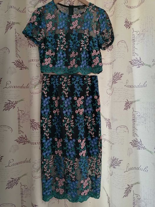 Rochiță River Island , imprimeu floral brodat