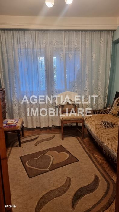 Apartament 4 camere, etajul 1, zona Ultracentrala