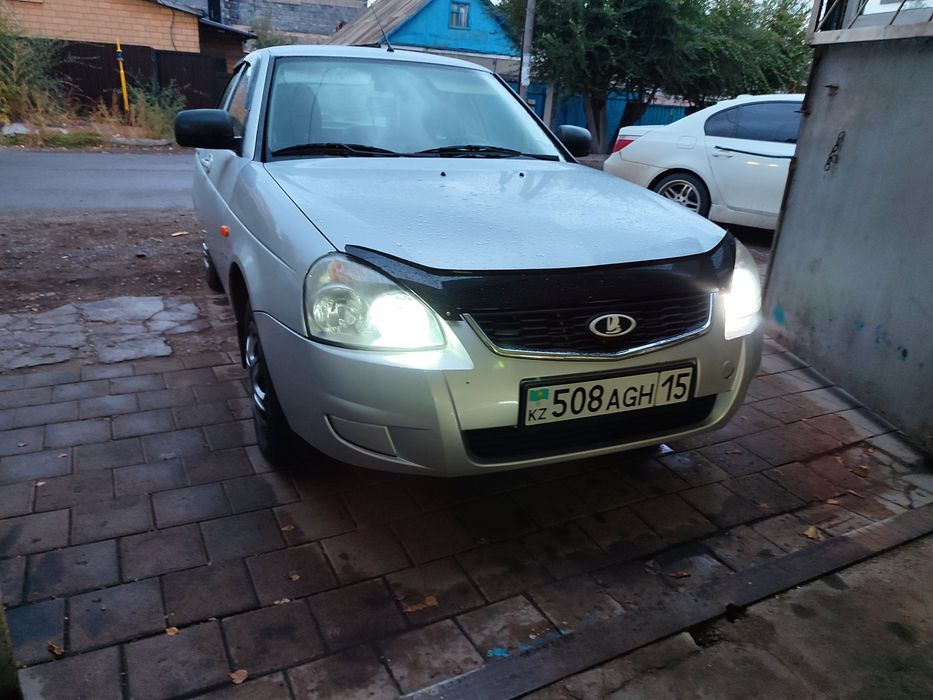 Продам Приору срочно