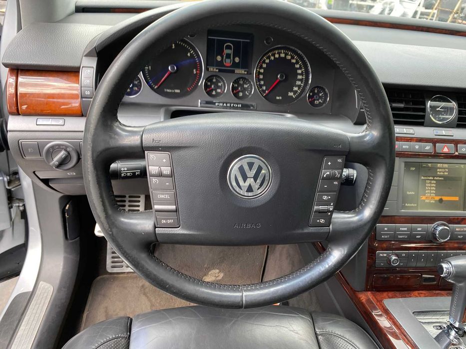 dezmembrez vw Phaeton 3.0 tdi Euro 5/usa fata phaeton/faruri phaeton