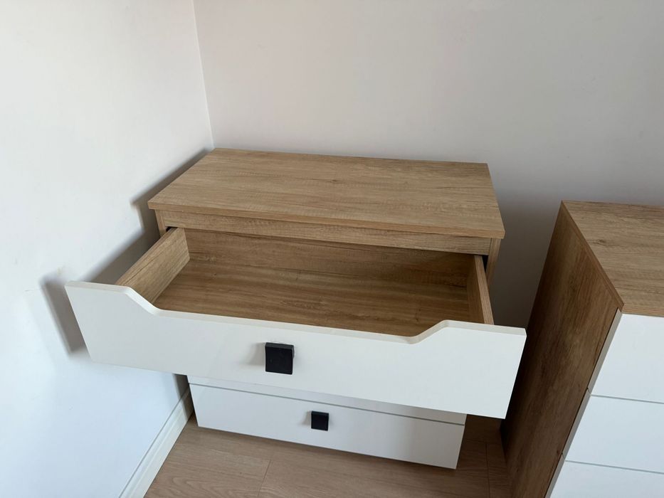 Comode cu sertare 80 x 40,3 x 80 cm