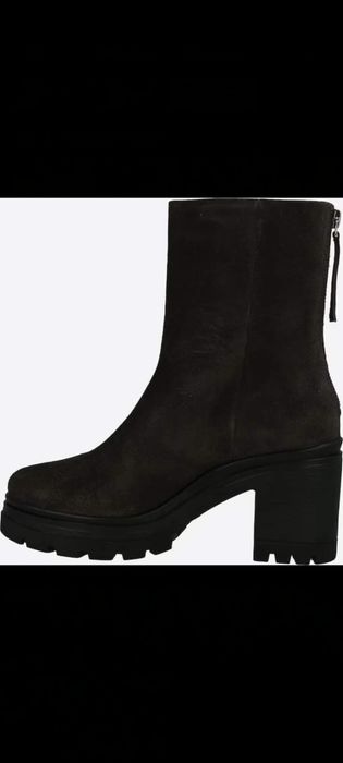 ABOUT YOU Къси ботуши 'Joleen' в Черно