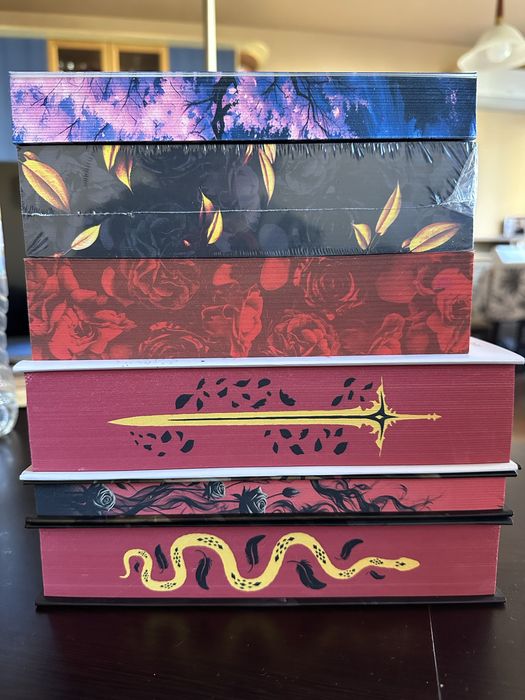Продавам книги като нови