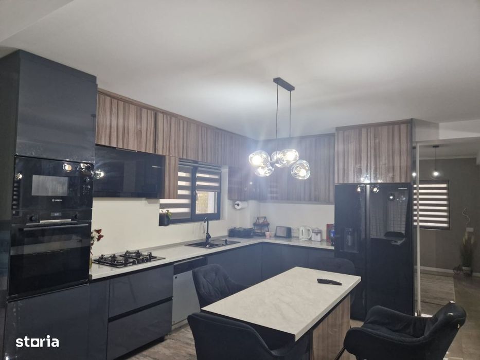 Casa de vanzare - Comuna Berceni/Gata de Mutare/600 mp