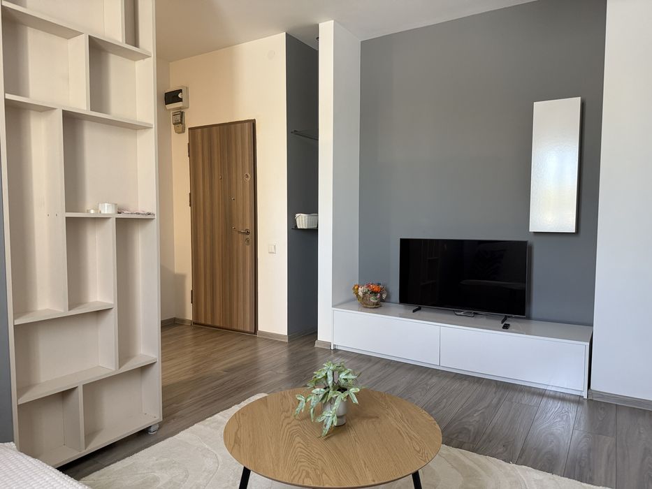 Inchiriez apartament 2 camere Fratii Golesti