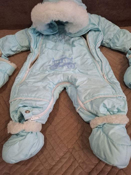 Продам детский комбинезон