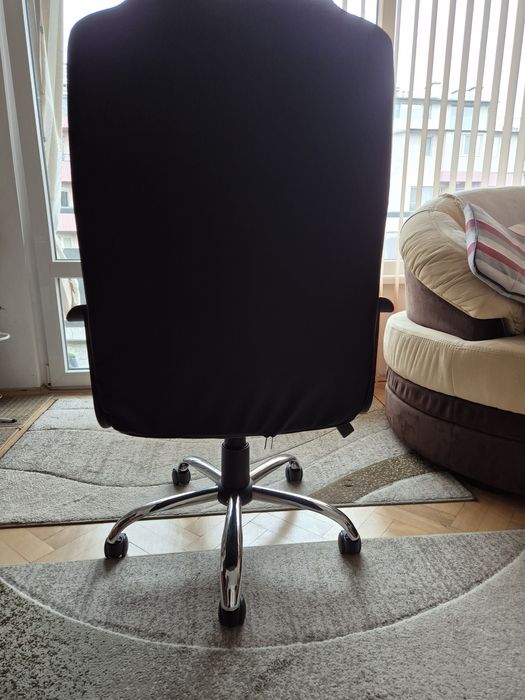 Офис стол - кожен