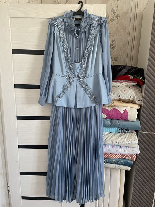 Той көйлек сатылады