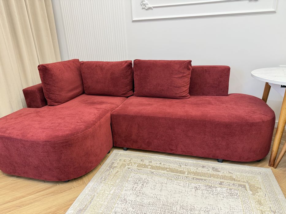 Продам диван 240 см