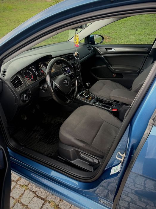 VOLKSWAGEN Golf 2013 — imagine 4