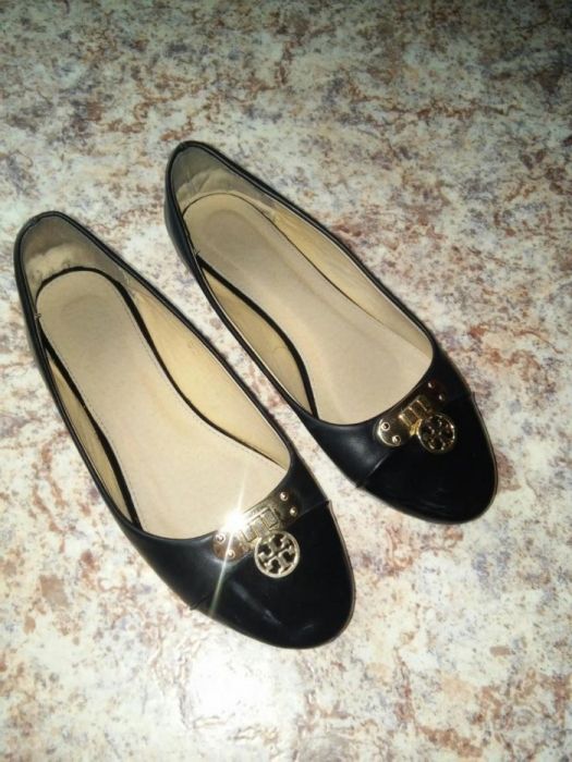 Продаю женские  балетки