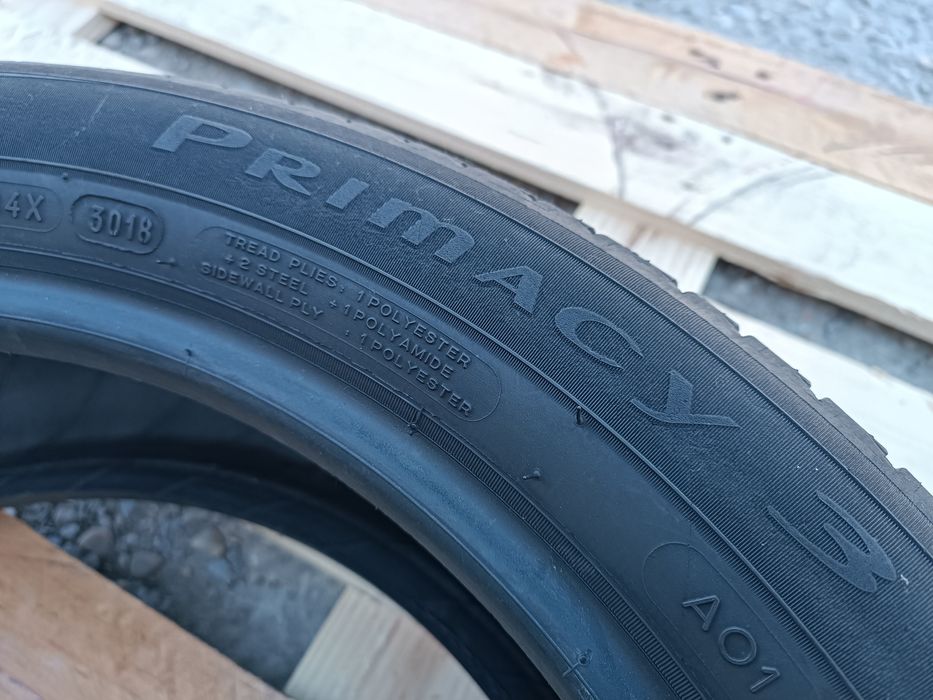 2бр. летни гуми 215/50/18 Michelin