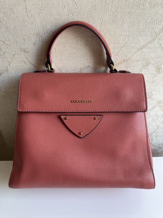 Кожаная сумка Coccinelle оригинал