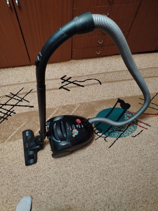 Продаётся пылесос