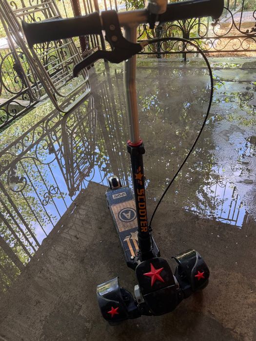 Детский трехколесный самокат Scooter