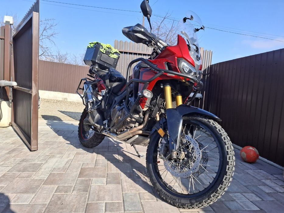 Vand Africa Twin  1000 manuala