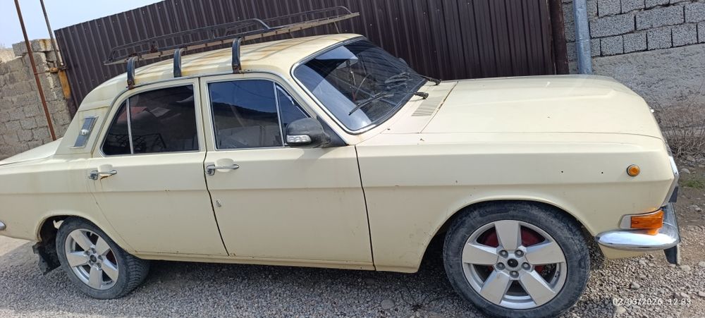 Volga 77yil 2401 Gaz sotiladi 1200 kami bor