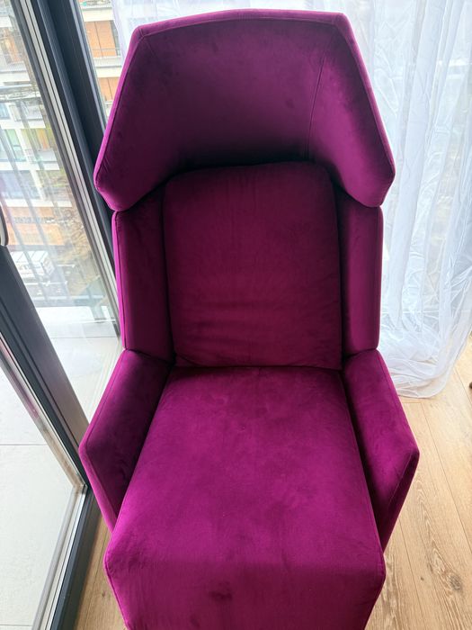 Fotoliu catifea.