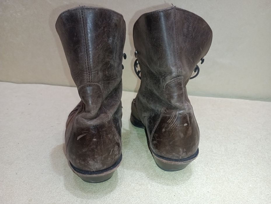 Каубойски кожени ботуши SENDRA N38- 32 лв